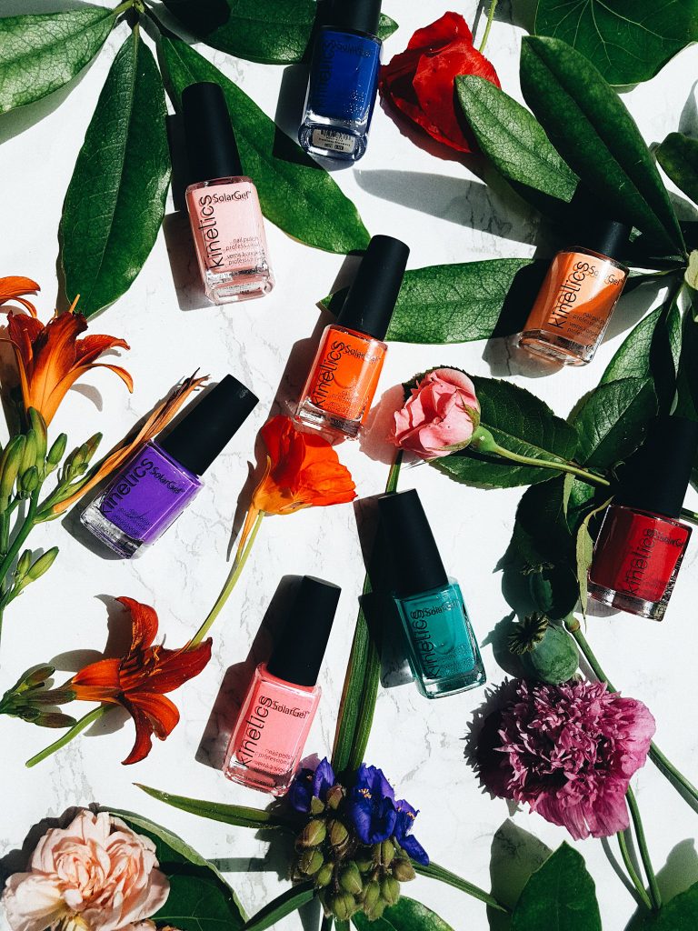 NAIL TRENDS : IT’S GONNA BE A TROPICAL SUMMER