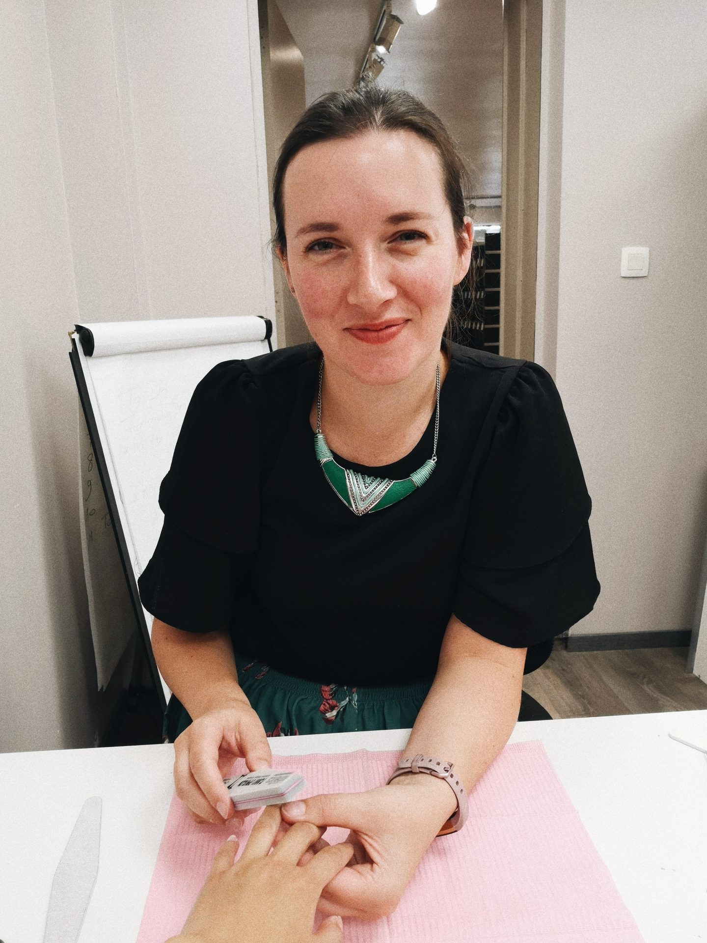 DE PERFECTE MANICURE IN 5 STAPPEN